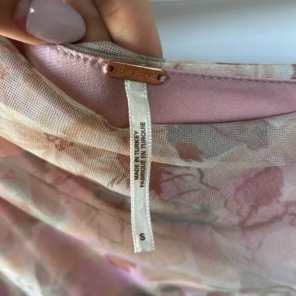 Free People Chloe Mini Dress in Garden Combo Size Small Holiday Party NYE Boho - Picture 6 of 7